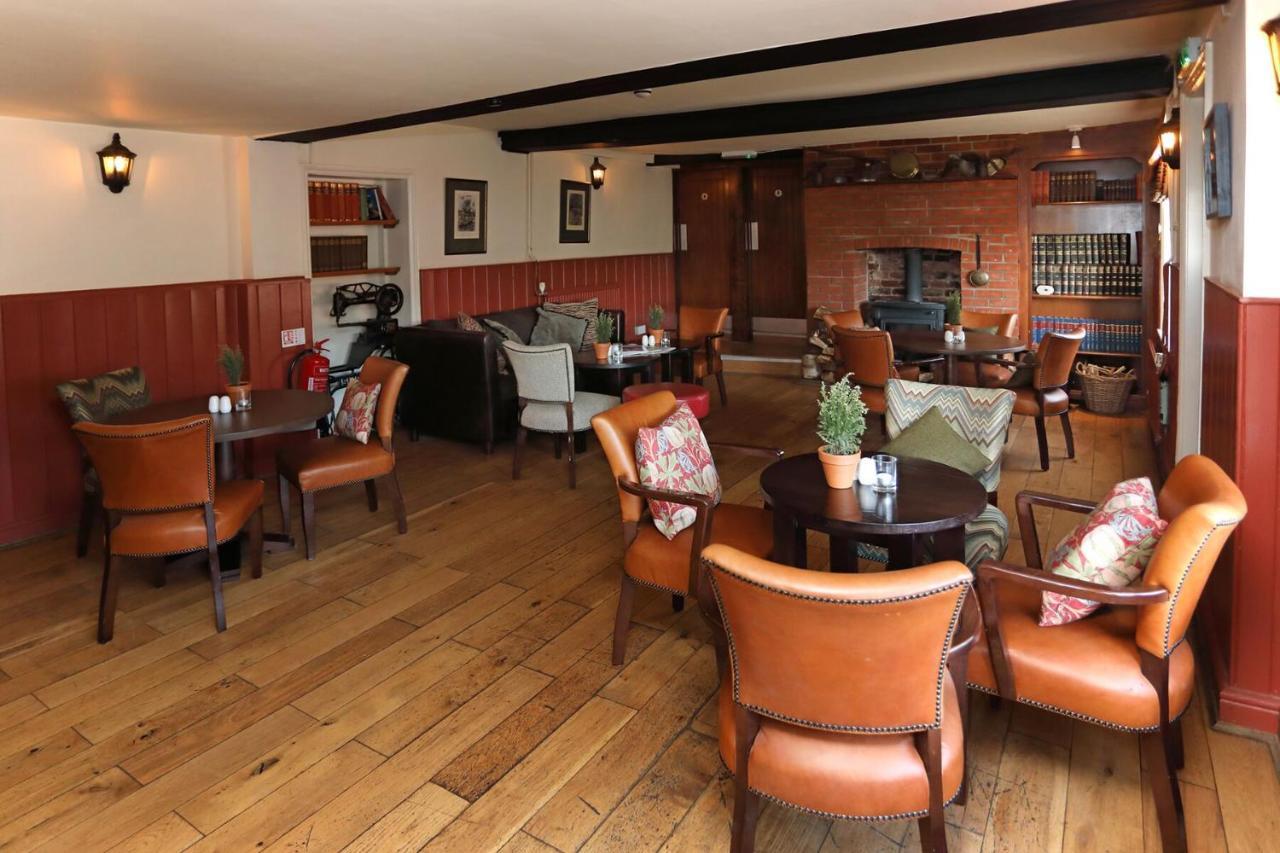 The Rising Sun Hotel Coltishall Exterior photo